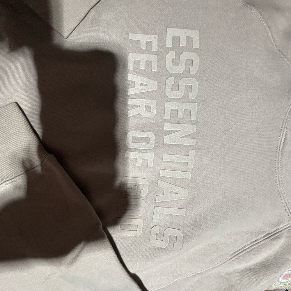 Essentials hoodie - Picture 4 of 5